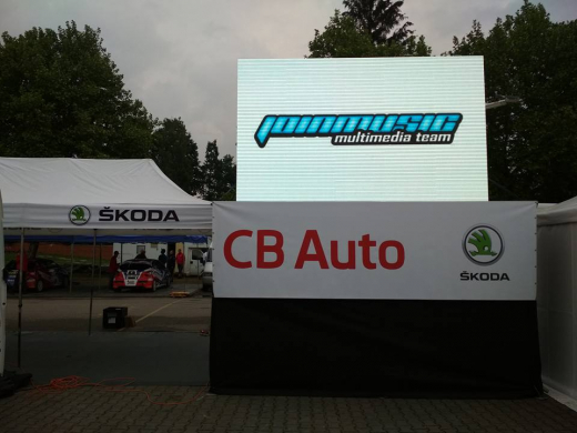 LED obrazovka Škoda auto